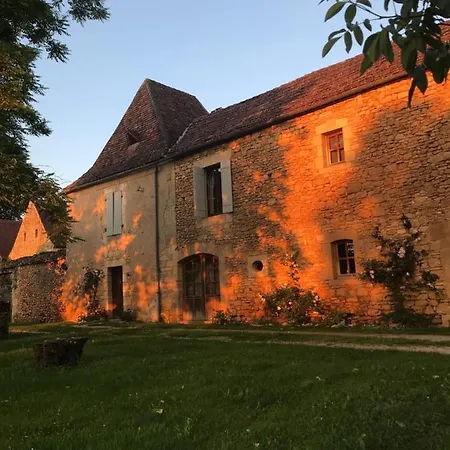 La Maison De Jardin A La Peyriere * Le Bugue